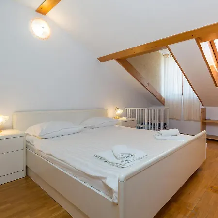Apartmán Carela 2bdr By Irundo